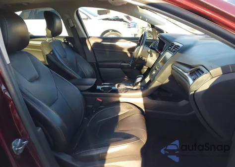 2013 Ford Fusion Energi Titanium from USA, damaged, VIN 3FA6P0SU9DR261404